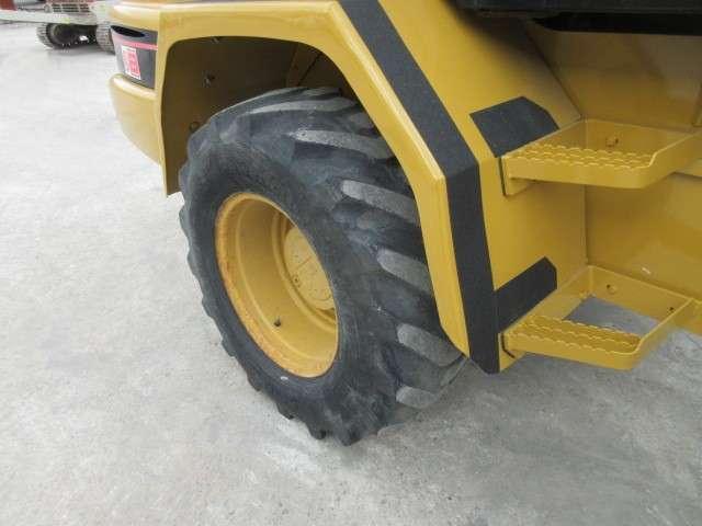 Caterpillar 908 Photo 8