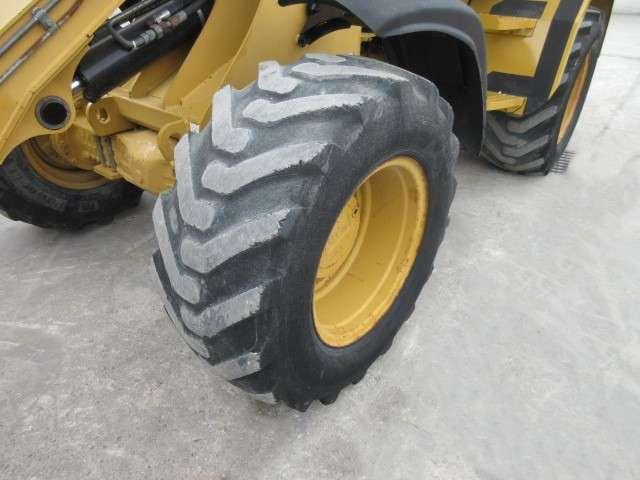 Caterpillar 908 Photo 9