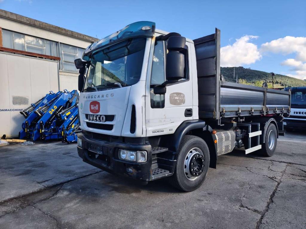 Iveco EUROCARGO 180E32 Photo 15