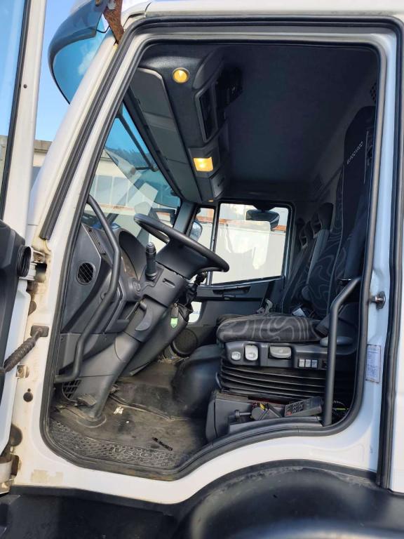 Iveco EUROCARGO 180E32 Photo 18