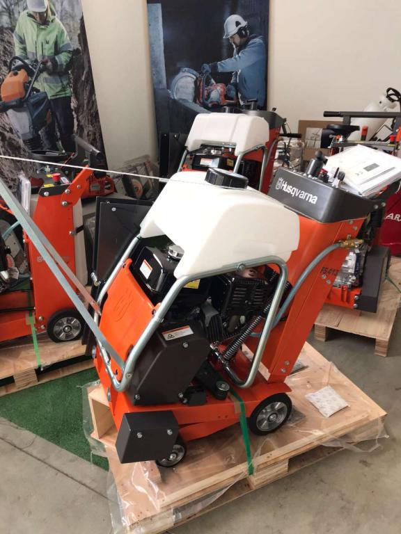 Husqvarna FS 413 Photo 1