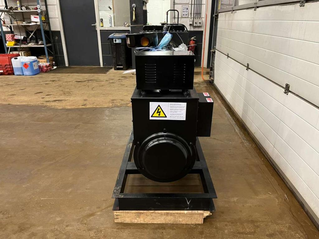 Giga Power LT-W30GF 37.5 KVA Open generator Photo 4