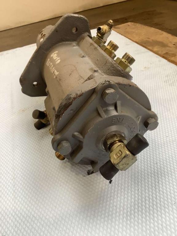 Joint tournant pour Hitachi ZX135US Photo 3
