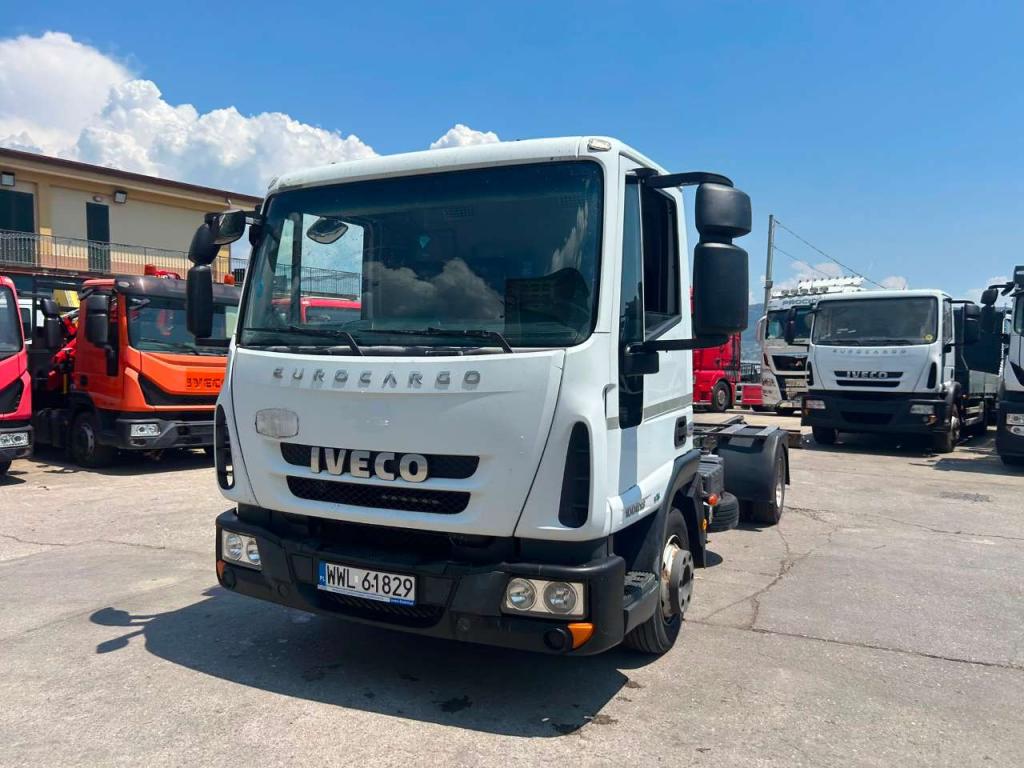 Iveco EUROCARGO 100E18 Photo 2