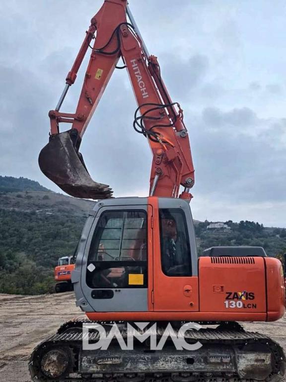 Hitachi ZX130 Photo 1