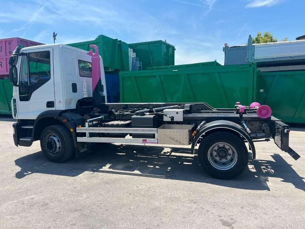 Iveco EUROCARGO 150E18K SCARRABILE Photo 5