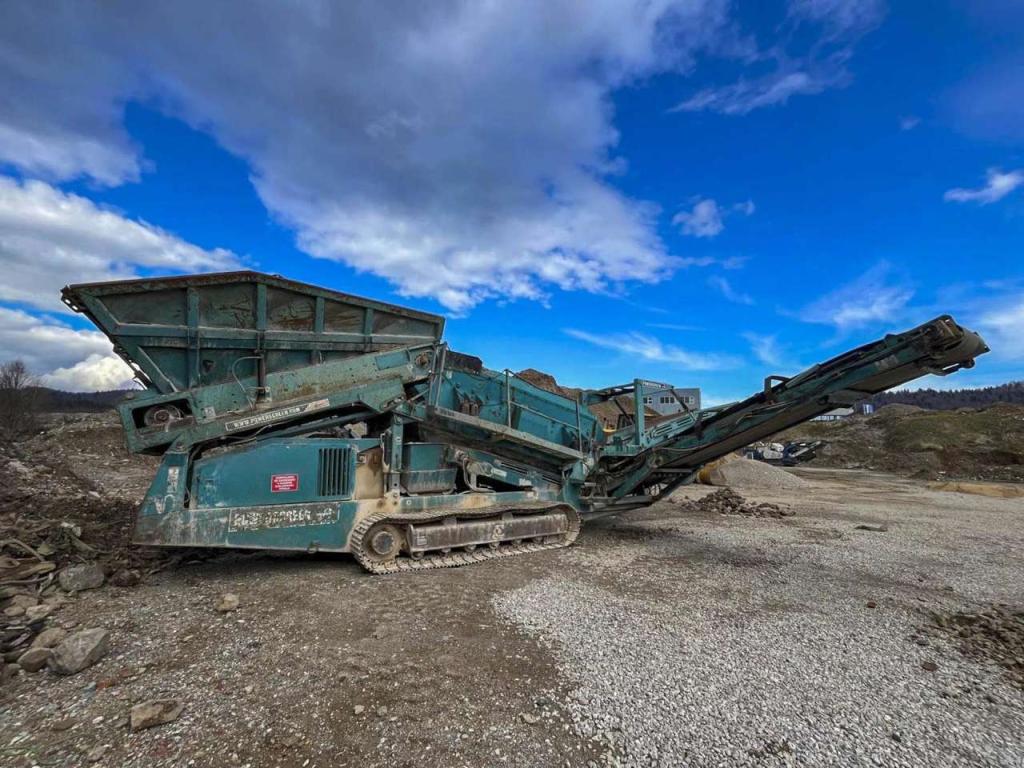 Powerscreen Warrior 1400 Photo 1