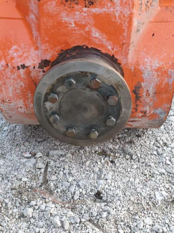 Boîtier d’essieu arrière pour Hitachi W130 Photo 3