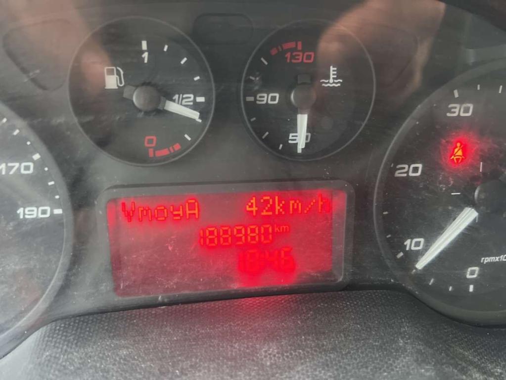 Iveco DAILY 35-120 Photo 9