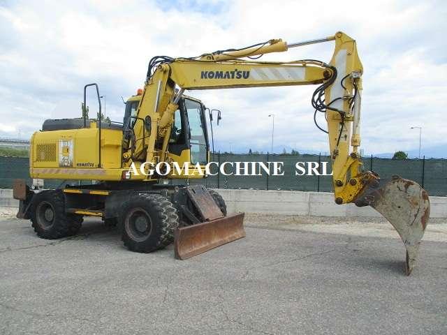 Komatsu PW140-7 Photo 5