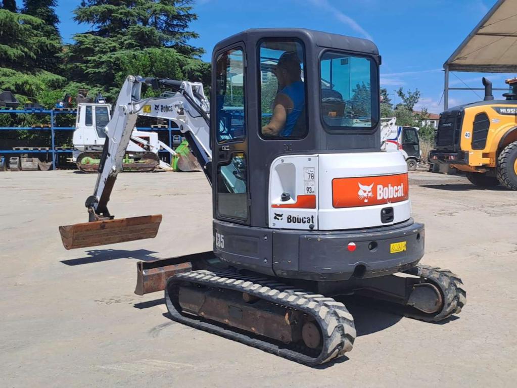 Bobcat E35 Photo 3