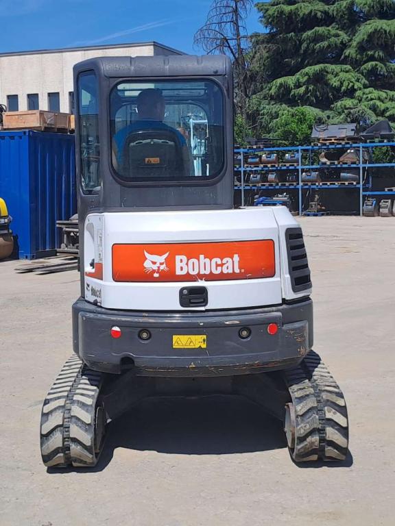 Bobcat E35 Photo 4