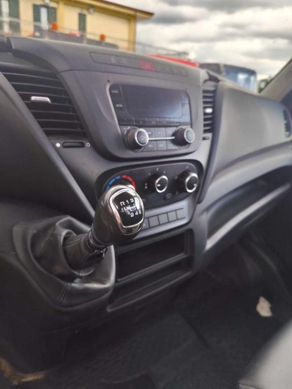 Iveco DAILY 35-140 Photo 21