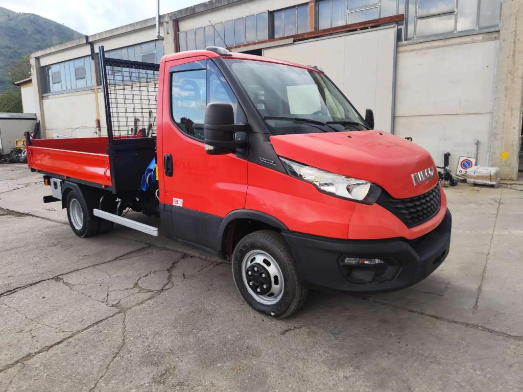Iveco DAILY 35-140 Photo 8