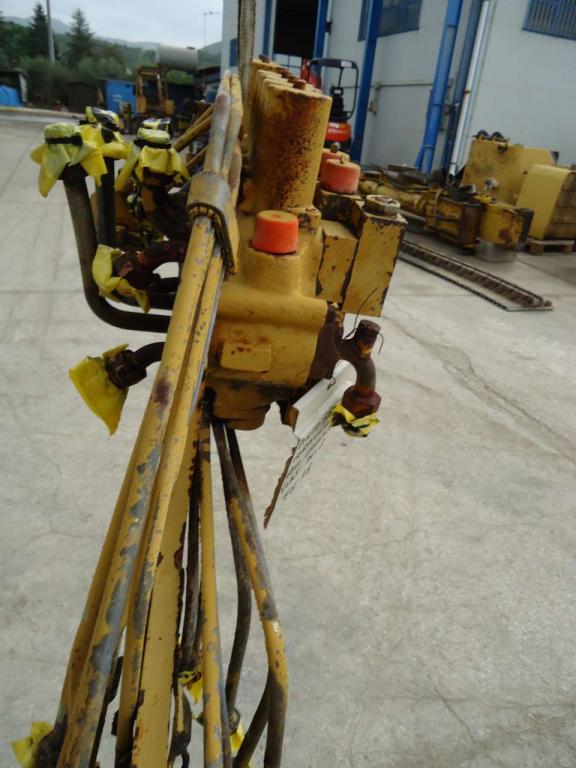 Distributeur hydraulique pour Fiat Allis FE18 Photo 5