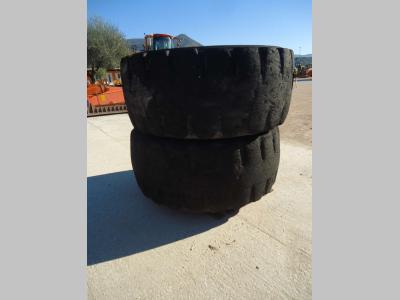Pneu avec jantes pour 26.5R25 - COMPLETI DI CERCHI - AL 20% - en vente par OLM 90 Srl