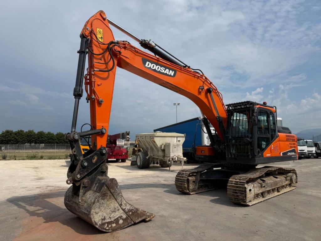 Doosan DX235 NLC-5 Photo 2
