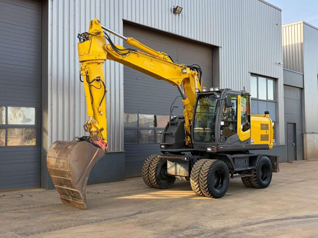 Hitachi ZX140-W3 | German machine Photo 2