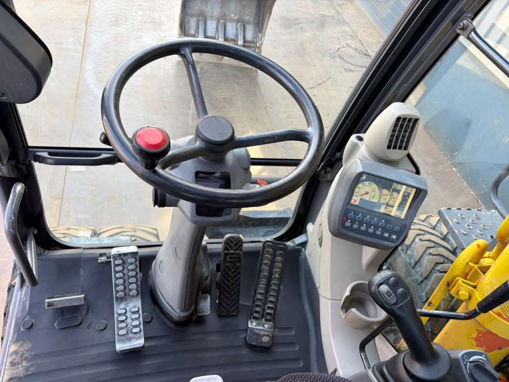 Hitachi ZX140-W3 | German machine Photo 23