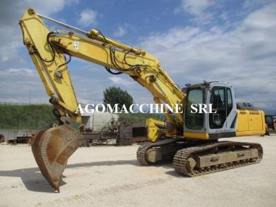 New Holland E215B en vente par Agomacchine Srl