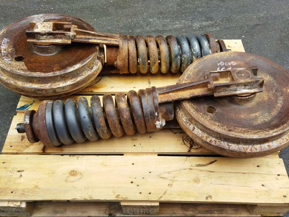 Roue folle pour Volvo Ec 140 Photo 2