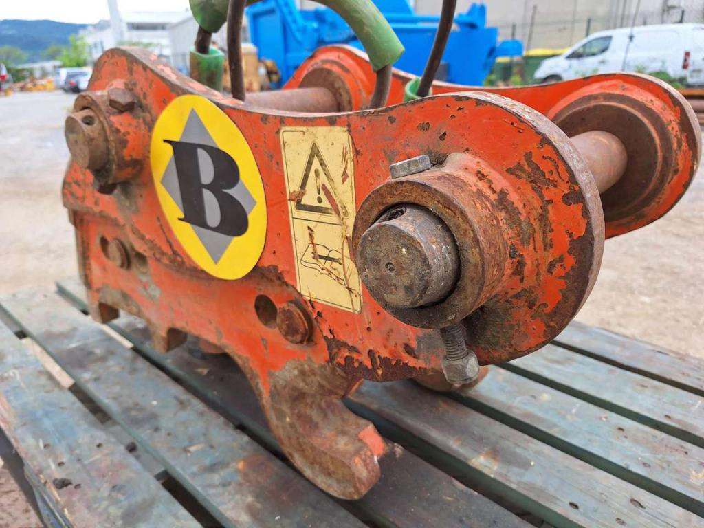 Trevi Benne for 13-18 t excavators Photo 7