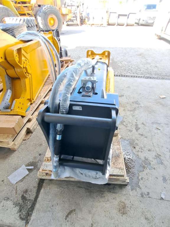 Other manufacturers BAT 230 Photo 6