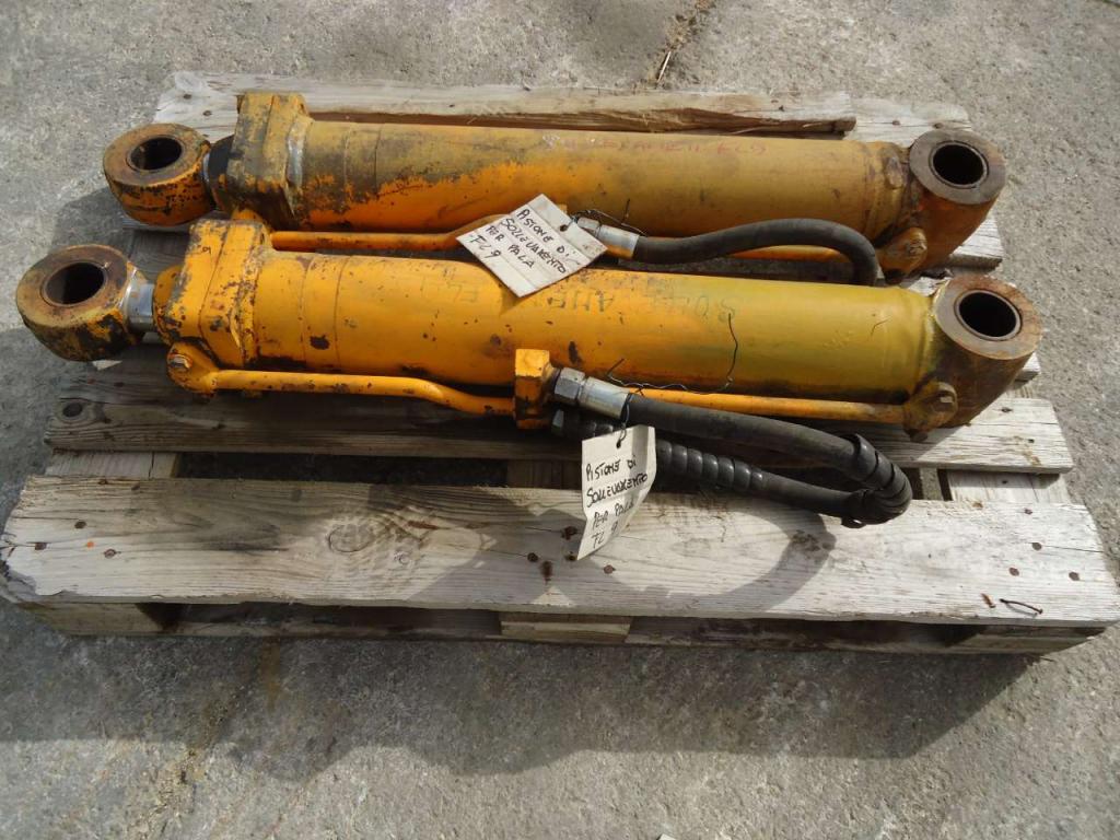 Piston de levage pour Fiat Allis FL9 Photo 1