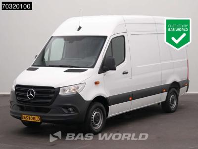 Mercedes-Benz Sprinter 317 CDI Automaat 2025 Model 170PK Navi Airco Cruise Camera MBUX CarPlay Parkeersensoren v+ en vente par BAS World B.V.