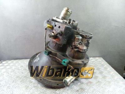 Case Pompe hydraulique pour Case 688B en vente par Wibako
