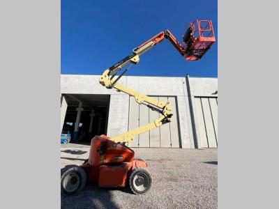 JLG E450 AJ Photo 1