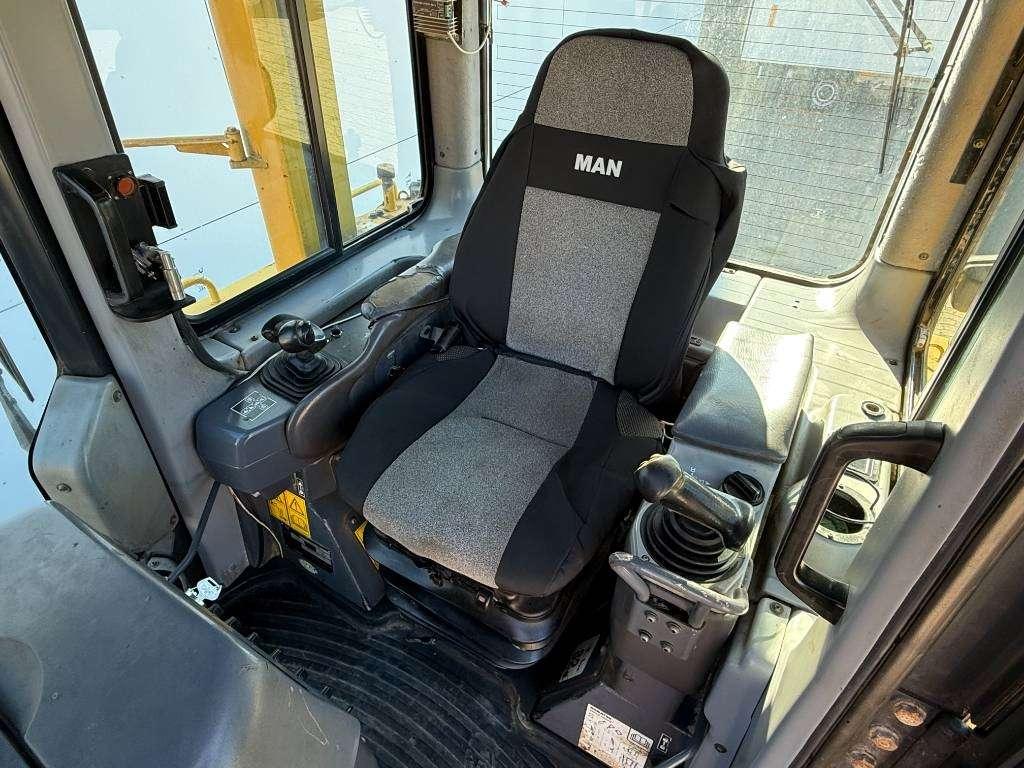 Komatsu D85PX-15E0 - Top Condition / Airco Photo 6