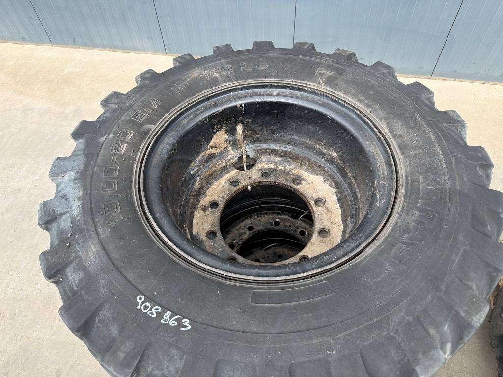 Pneu pour Mitas 1000 x 20 Set / 10.00 x 20: 4x2 Tyres / 1000-20 Photo 4