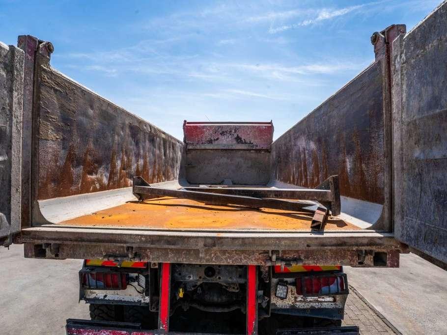 Man TGS 33.440 BB TIPPER / TRACTOR Photo 11