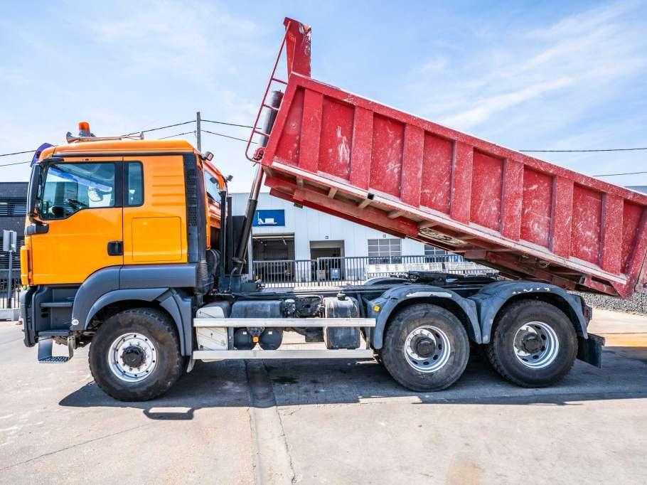 Man TGS 33.440 BB TIPPER / TRACTOR Photo 6