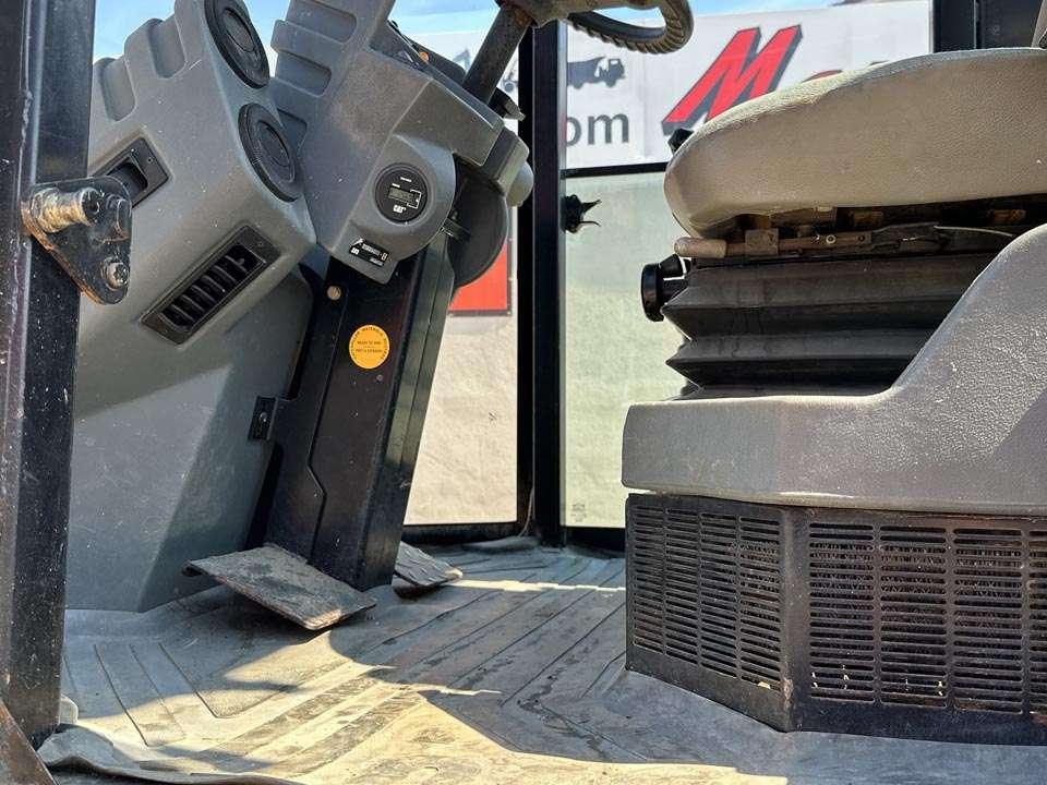 Caterpillar CS-533E Photo 13