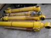 Kit de pistons pour New Holland E 215 Photo 1 thumbnail