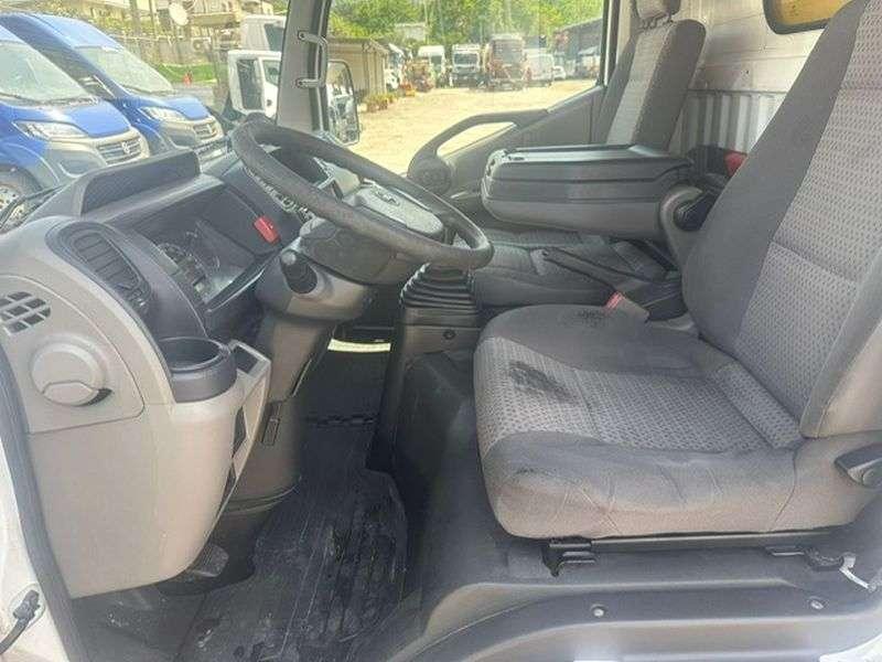 Nissan cabstar 35-11 Photo 7