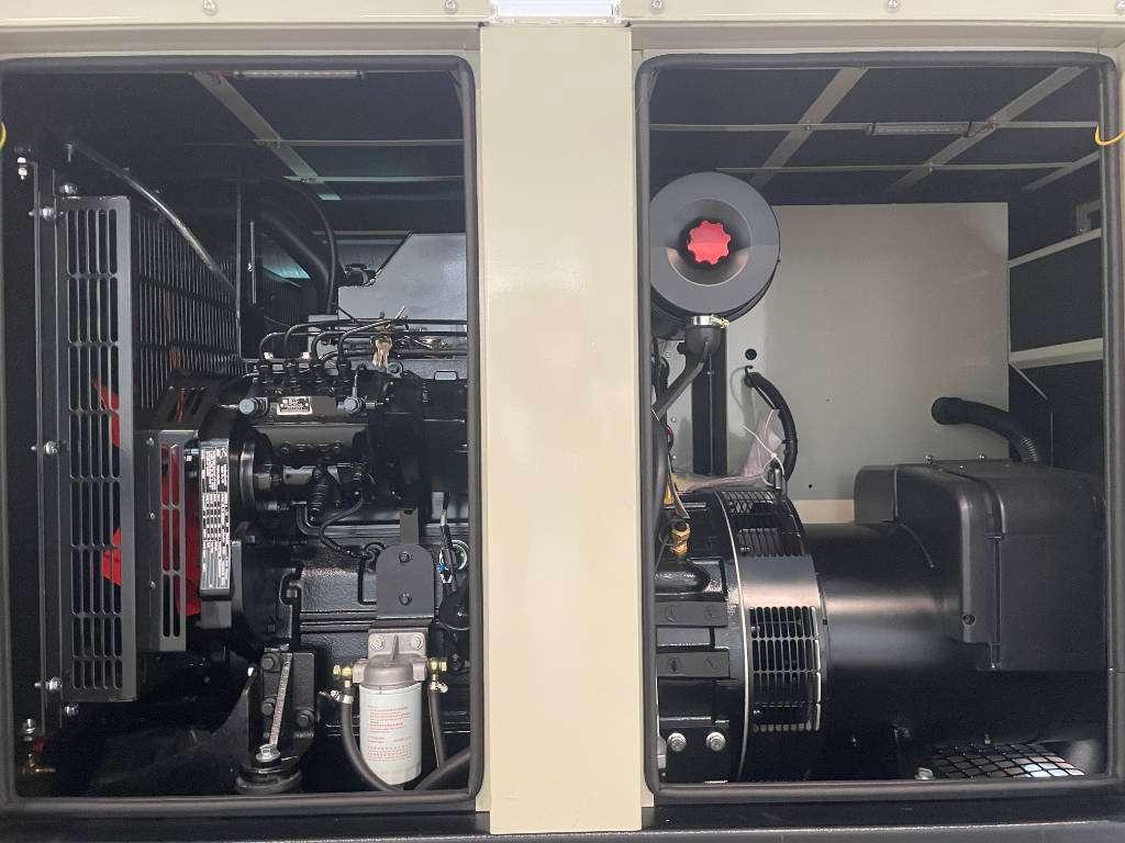 Cummins 4BTA3.9-G2 - 55 kVA Generator - DPX-19832 Photo 8