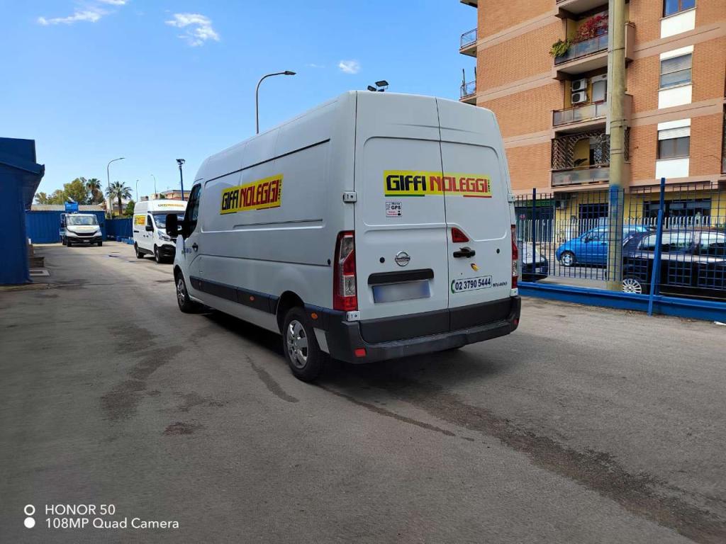 Nissan nv400 Photo 9