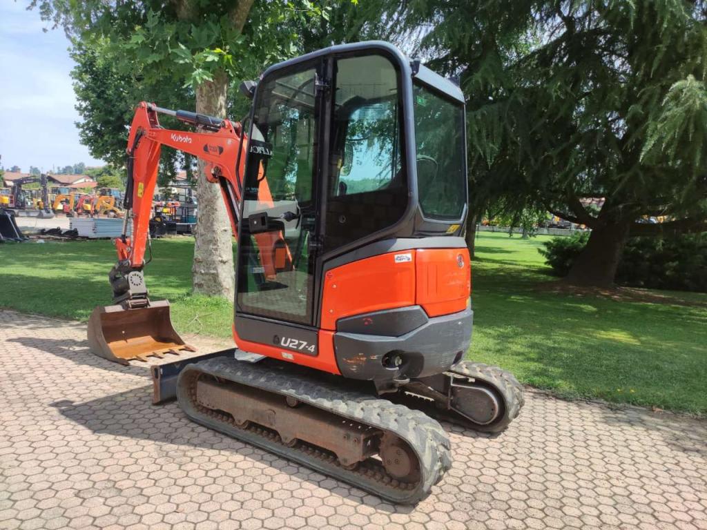 Kubota U27-4 Photo 4