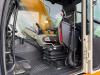 Liebherr R926 LC Photo 9 thumbnail