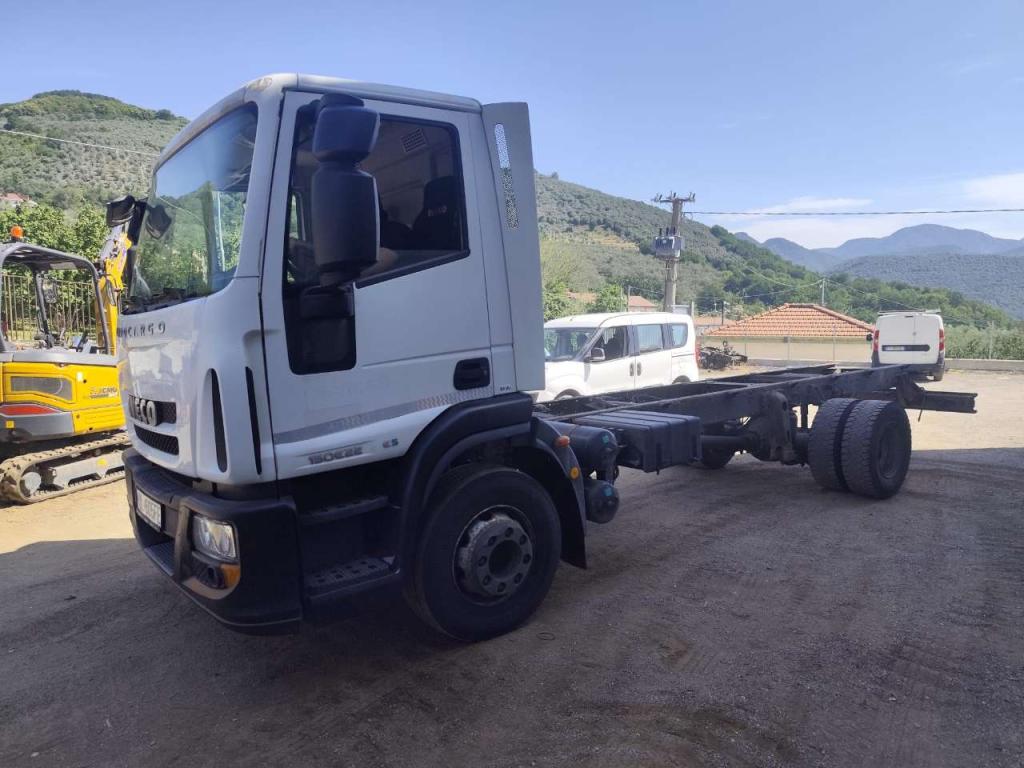 Iveco EUROCARGO 150E22P Photo 21