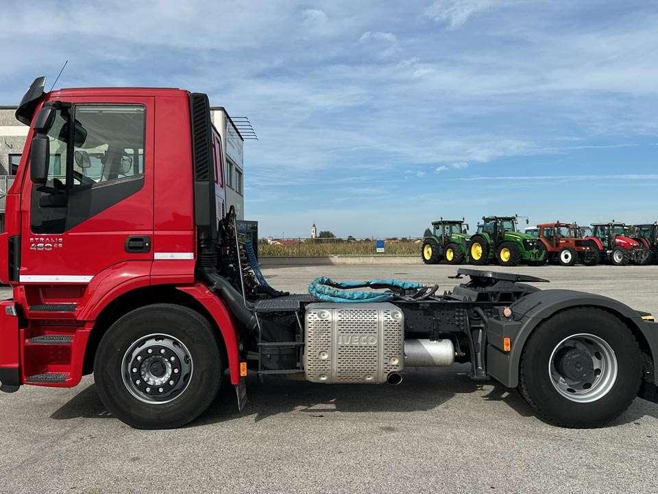 Iveco Stralis 460 4X2 Photo 2