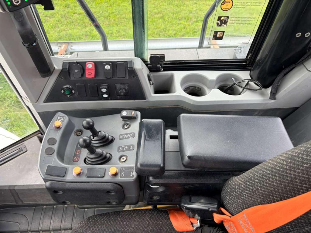 Caterpillar 950M Photo 23