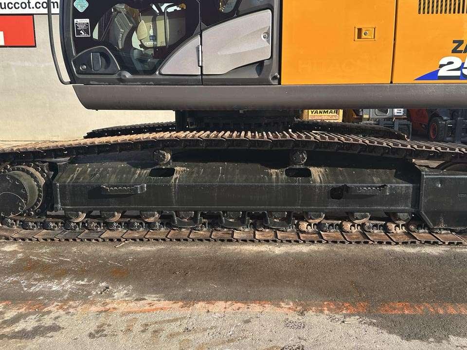 Hitachi X250LCN-5B Photo 10