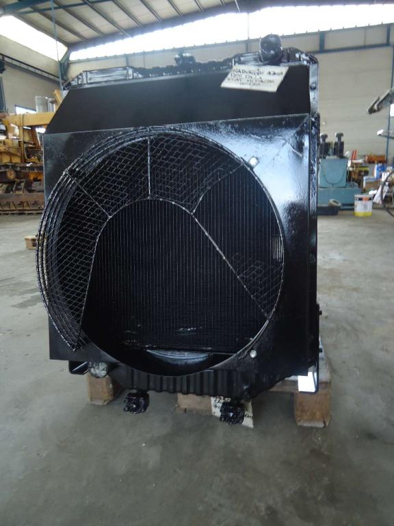 Radiateur eau pour Fiat Hitachi W130 Photo 1
