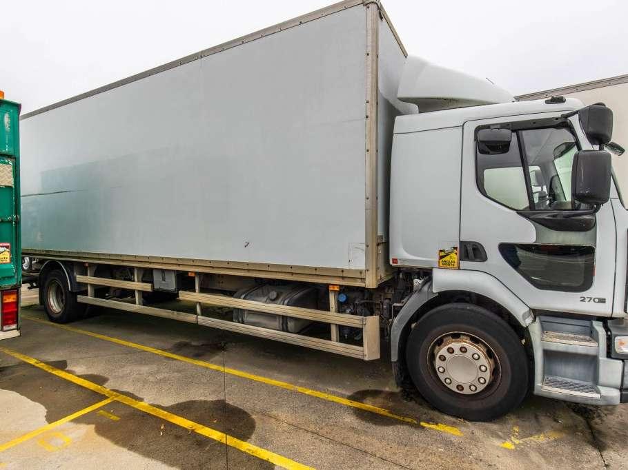 Renault MIDLUM 270(18T)+DHOLLANDIA+MOTEUR HS Photo 1