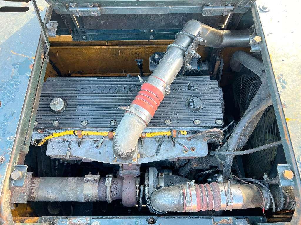 Hyundai R520LC-9 - Good Working Condition / CE Photo 16