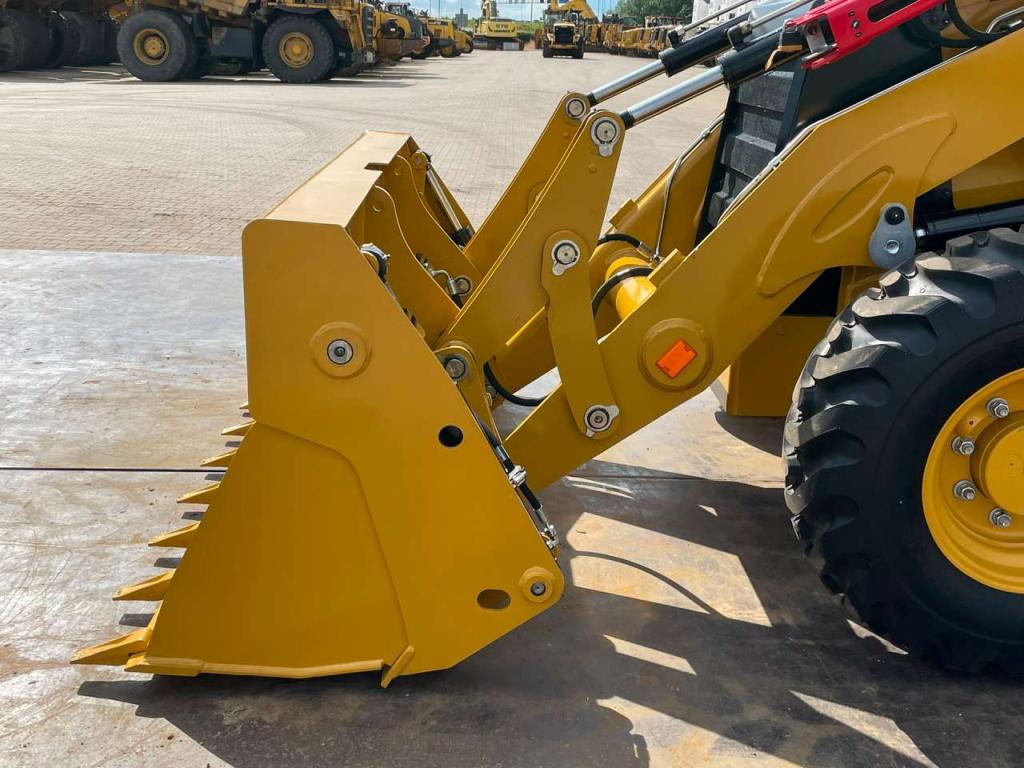 Caterpillar 424 Photo 13